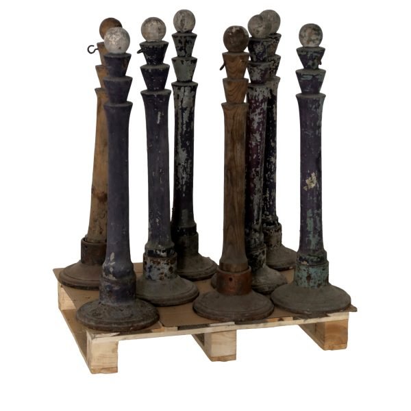 WOODEN PILLARS